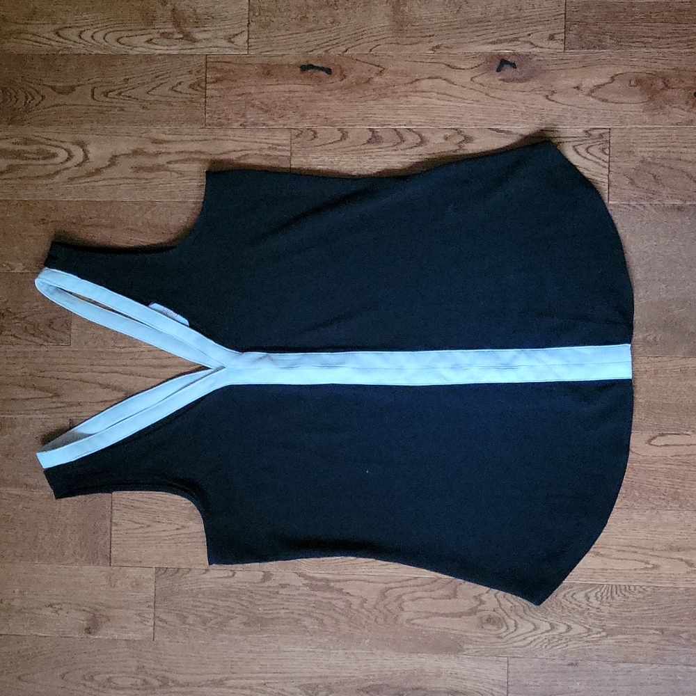 Candies Sleeveless black top
